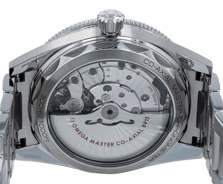 Omega Seamaster 300 234.30.41.21.01.001 Image 4